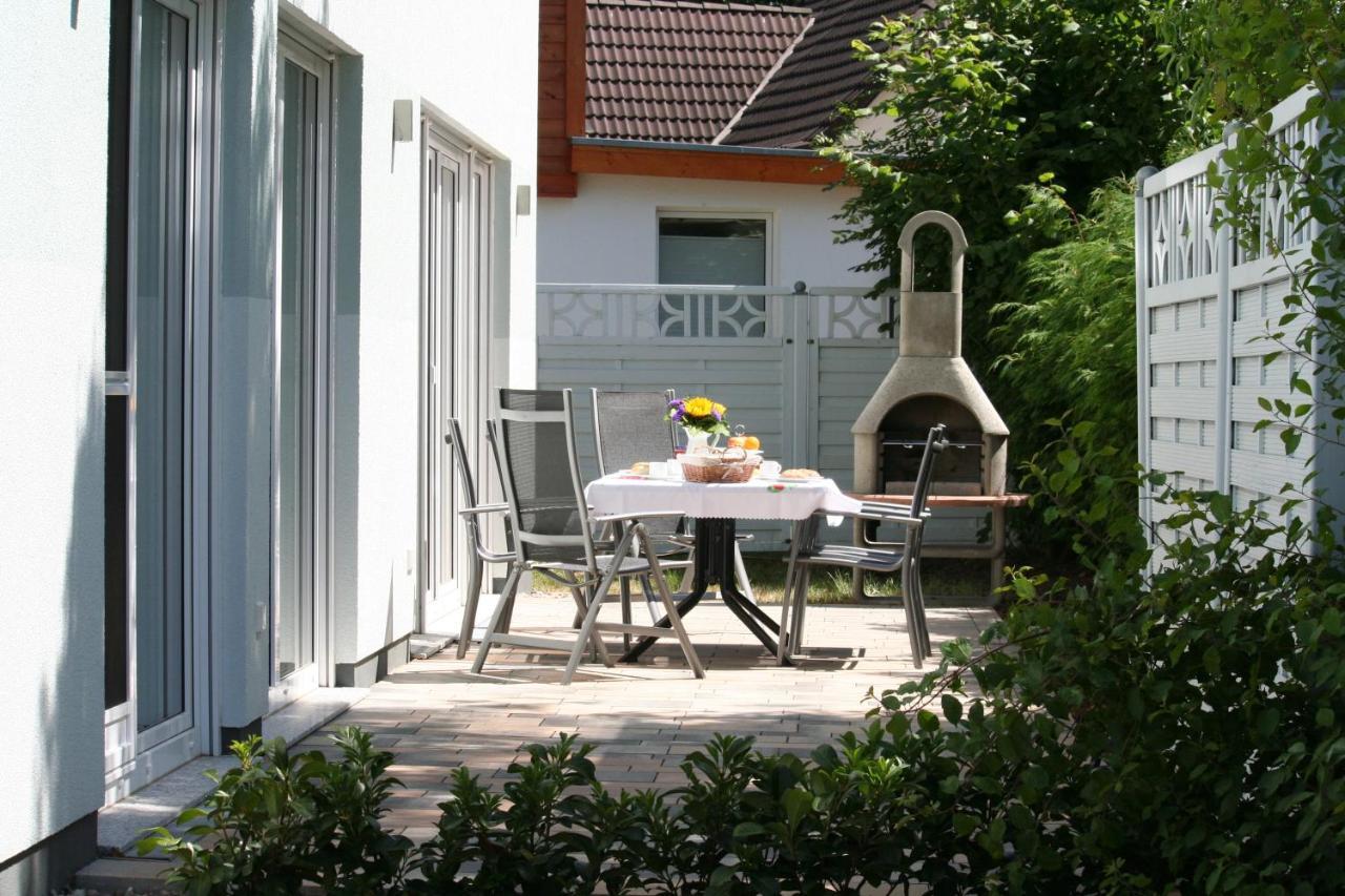 Strandhaus Lindenstrasse Zingst Exterior photo